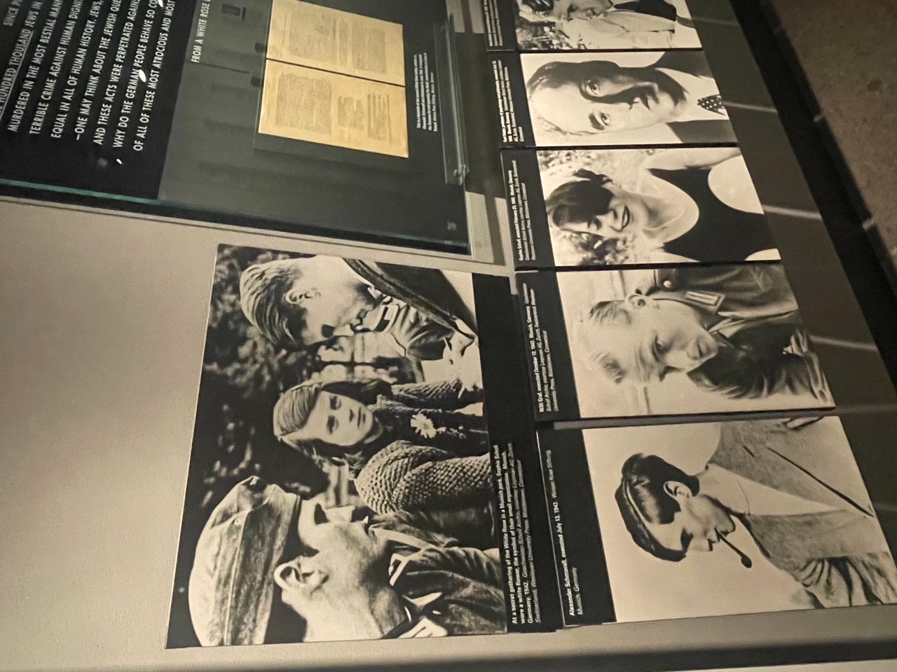 Holocaust_2.jpeg